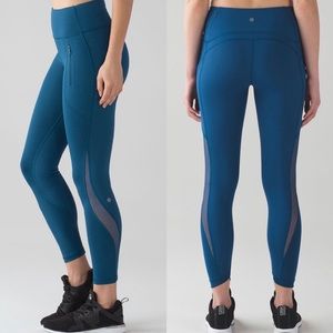 Lululemon Blue Invigorate Leggings. Size 6.